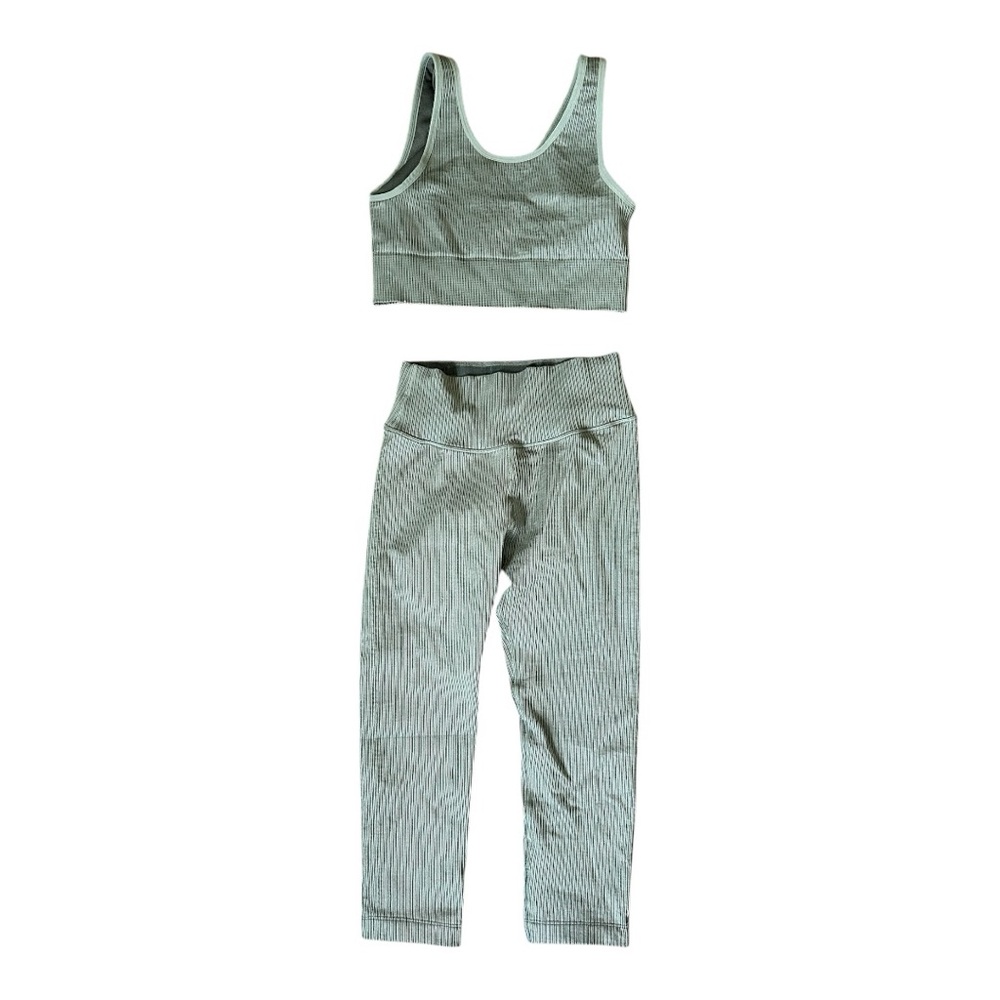GOOD AMERICAN Ribbed Workout Set Green 3/4 M